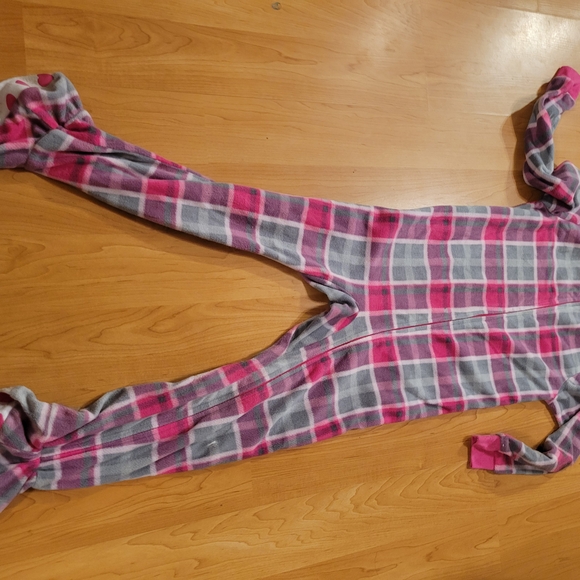 Komar Kids Pink and Gray Fleece Onesie - Picture 1 of 3